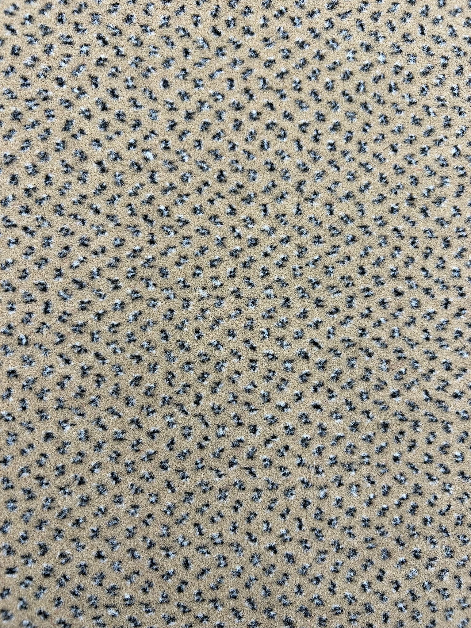 Ковровое покрытие "Bonkeel" Split Beige (ширина 4м) — купить в Южно-Сахалинске