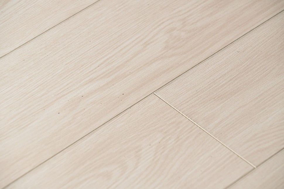 Виниловый ламинат "Bonkeel" Style Дуб Фокси (1200*125*4 мм) — купить в Южно-Сахалинске