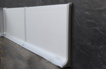 Угол наружный к алюминиевому плинтусу 60мм анодированное серебро — купить в Южно-Сахалинске